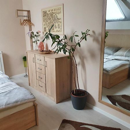 Moretti Apartman Διαμέρισμα Έγκερ Εξωτερικό φωτογραφία